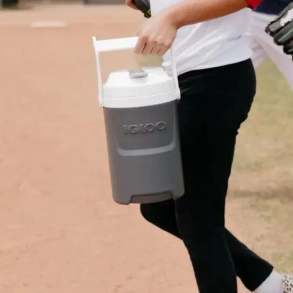 NEW Igloo Half Gallon Tumbler Jug Cooler Beverage Container Thermos 1/2 Gallon S